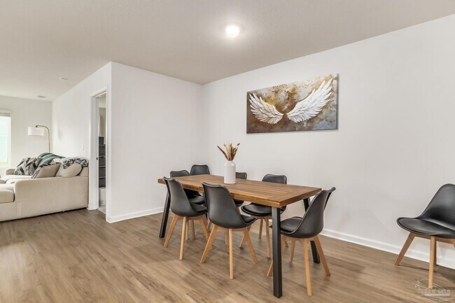 Building Photo - 6793 Paso Fino Dr