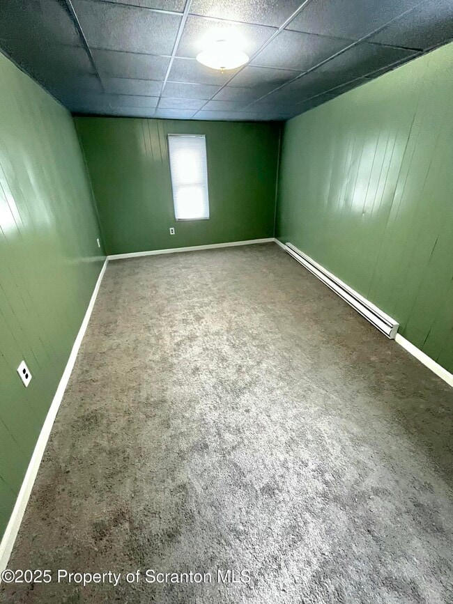 Building Photo - 258 Main St