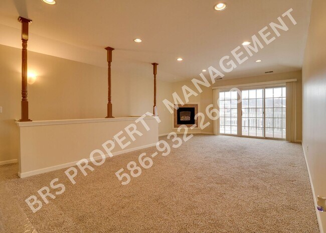 Building Photo - JUST REDUCED!!!   2 Bedroom 2 Bathroom Condo