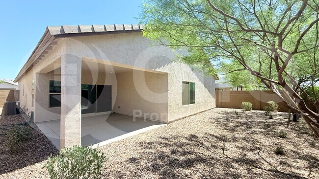 Building Photo - 6613 W Sonoma Way