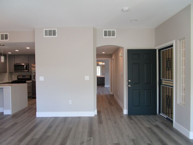 Building Photo - SUMMERLIN - AMBER RIDGE CONDO