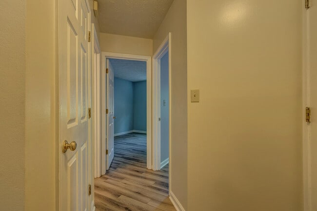 Building Photo - 3789 White Pine Dr