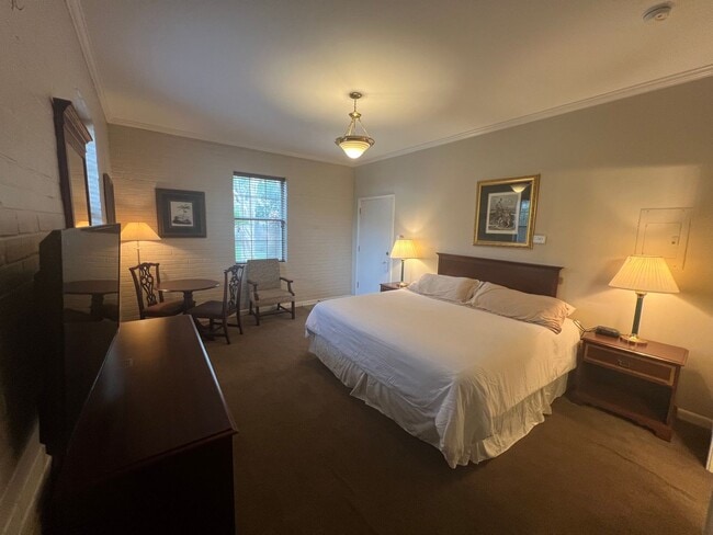 Building Photo - Bendel Gardens Apartment