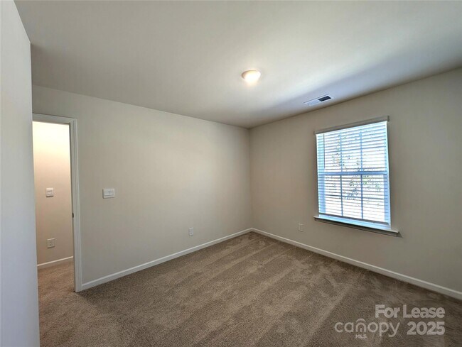 Building Photo - 2931 Penninger Cir