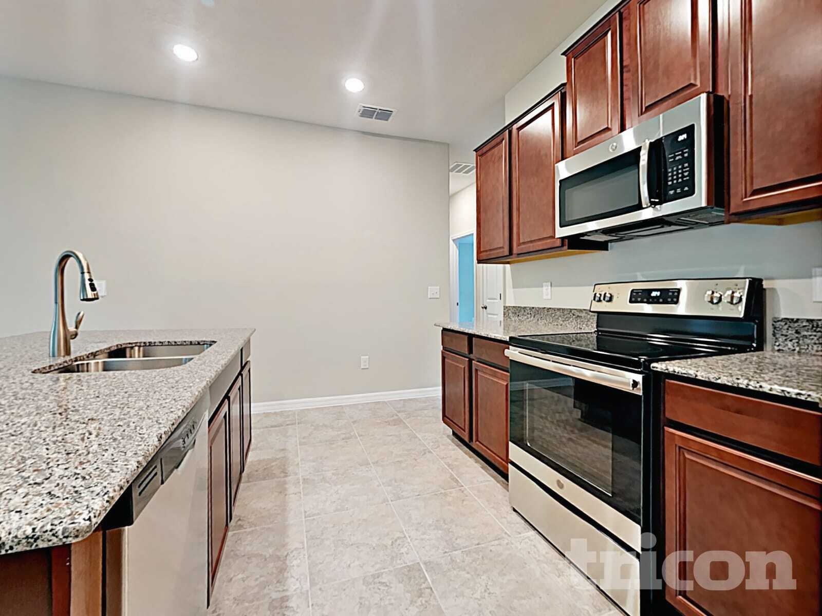 Building Photo - 1618 Broad Winged Hawk Dr