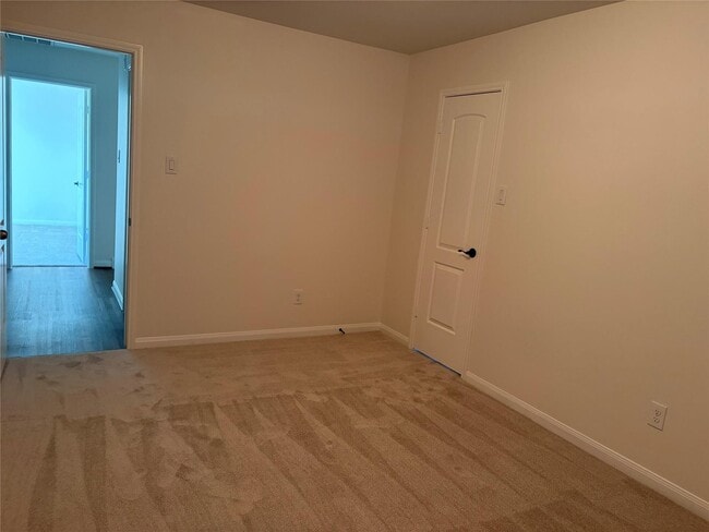 Building Photo - 20615 Silver Tea Ave