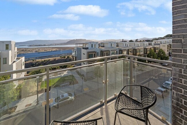 Building Photo - 52 Kirkwood Ave