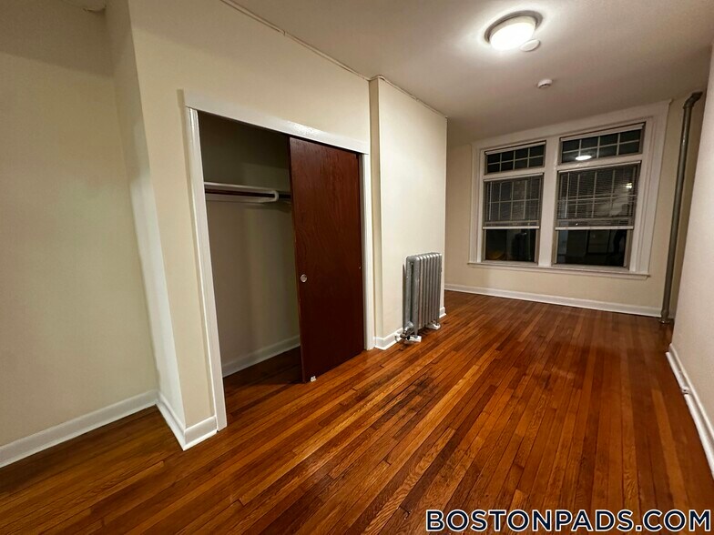 Building Photo - 1315 Commonwealth Ave