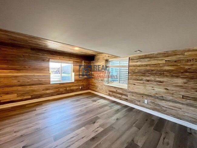 Building Photo - 10740 Witcher Dr