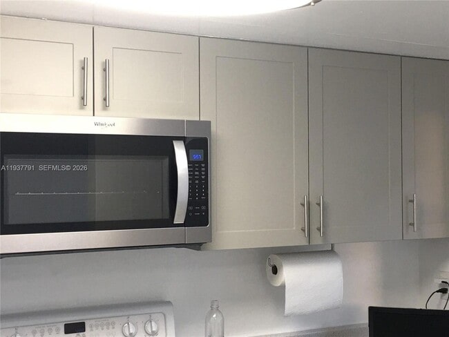 Building Photo - 2454 NW 52nd Ave