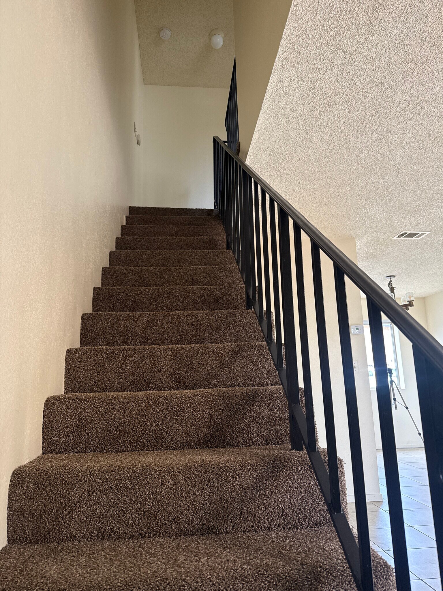 Building Photo - 701 Summerwood Ln