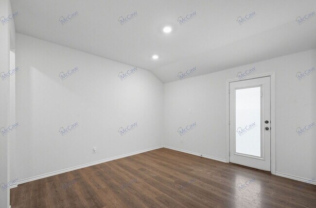 Building Photo - 3519 Mildren Bnd