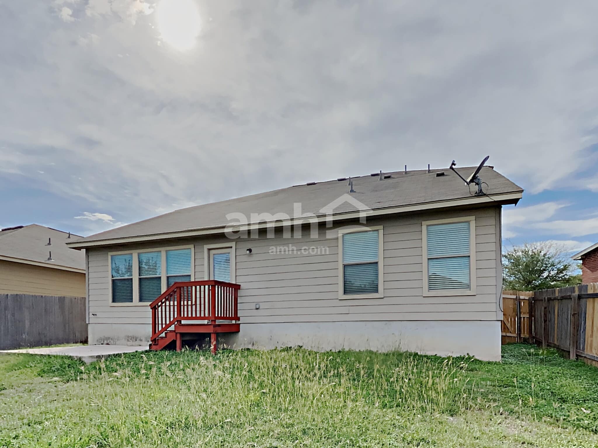 Building Photo - 10615 Bayhill Den