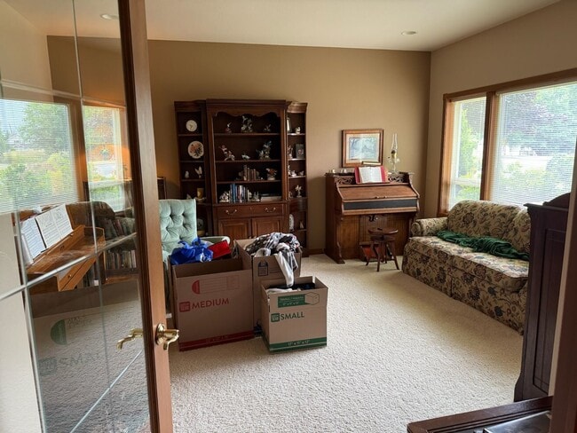Building Photo - Beautiful Lynden Home!
