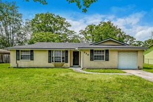 Building Photo - 770 Trambley Dr E