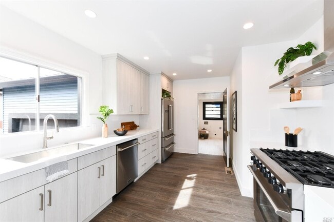 Building Photo - 1509 Banks Ave