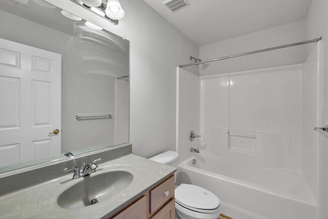 Building Photo - 2019 Soundings Cres Ct