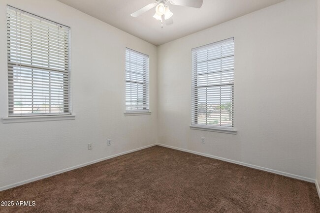 Building Photo - 6710 E University Dr