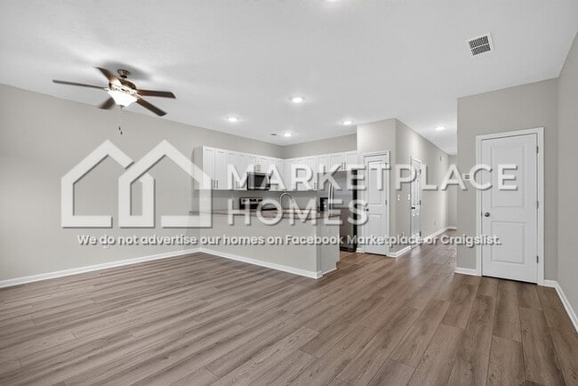 Building Photo - 3053 Hearth Stone Wy