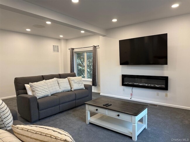 Building Photo - 3 Highview Ct