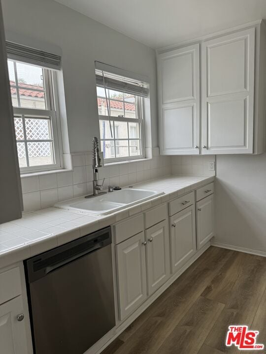 Building Photo - 122 N Orange Dr