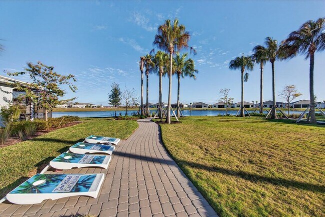 Building Photo - 19111 Fox Lndg Pl