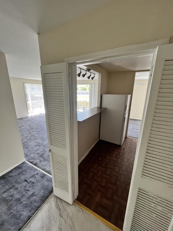 Building Photo - 7208 Donnell Pl