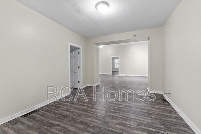 Building Photo - 1156 Fletcher Ave