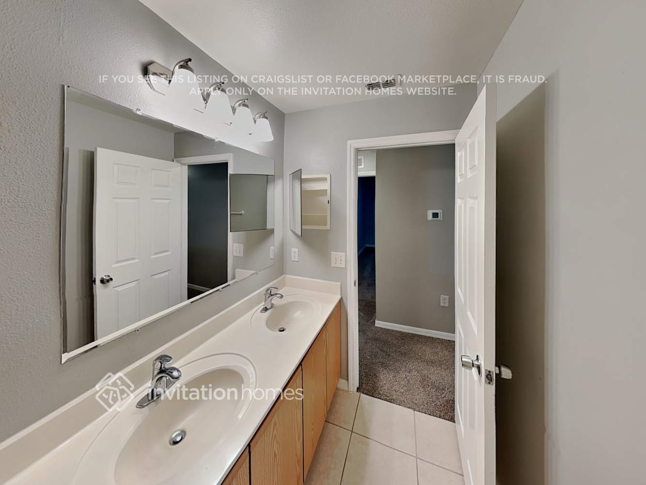 Building Photo - 2073 Hillview Cir