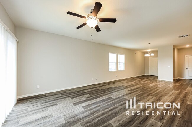 Building Photo - 7426 Boa Holw