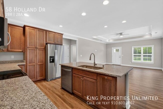 Building Photo - 58 Holland Dr