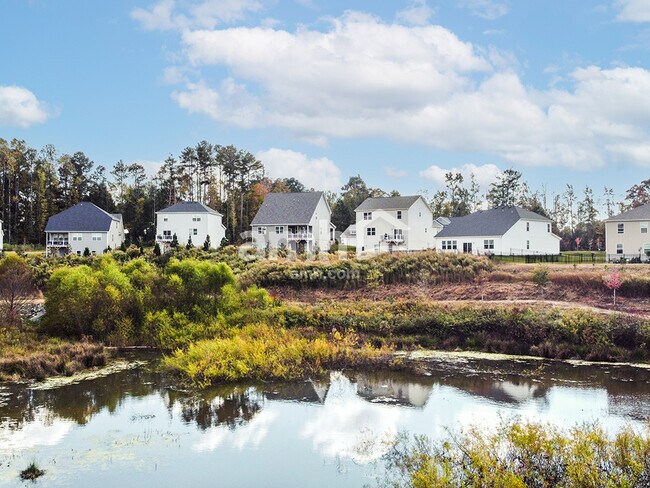 Building Photo - 5010 Franks Creek Way