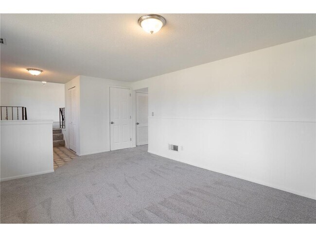 Building Photo - 7740 Arlington Ave N