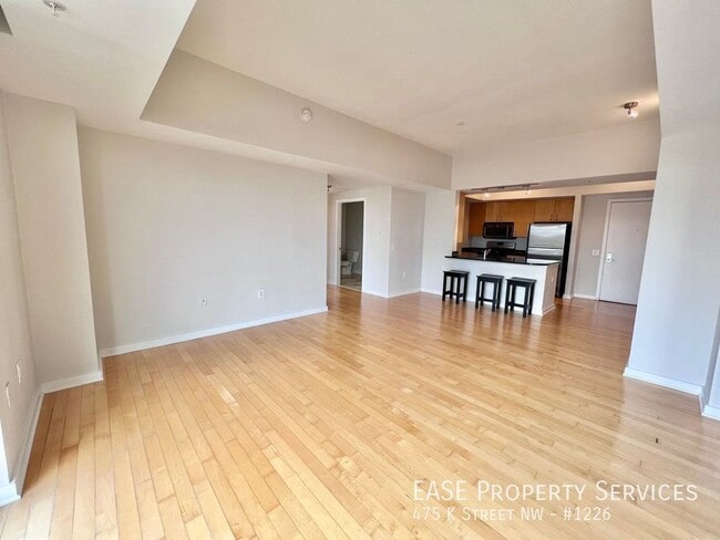 Building Photo - 475 K St NW