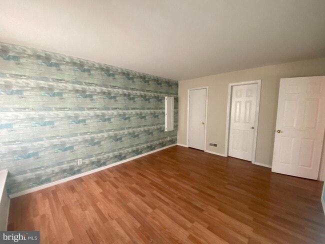 Building Photo - 1405 Britton Pl