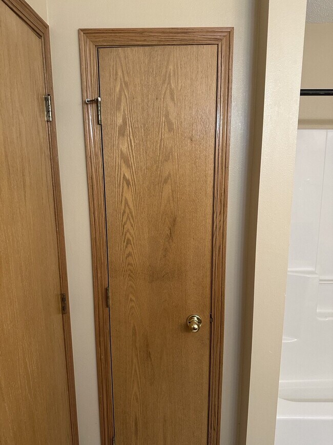 Building Photo - 3502 28th St SW