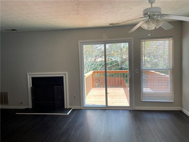 Building Photo - 3578 Kennesaw Station Dr