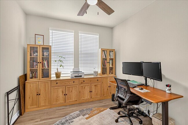 Building Photo - 2605 Lannister Ln