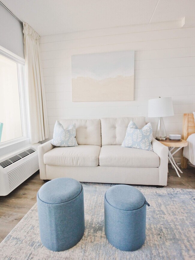 Building Photo - 703 Ocean Blvd