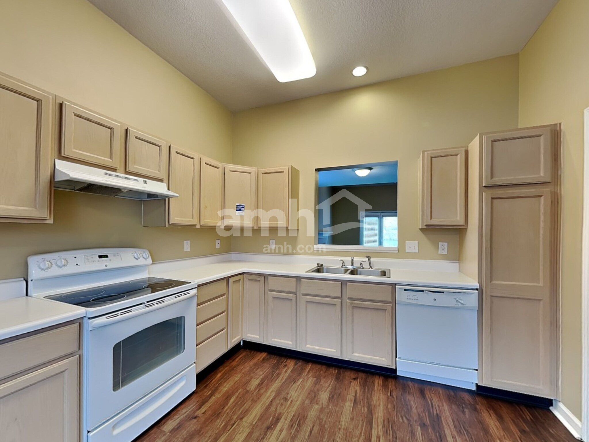 Building Photo - 6010 Woodmill Dr