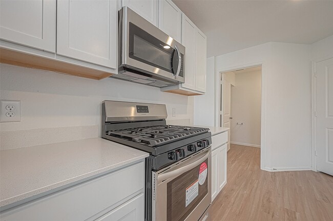 Building Photo - 26814 Cenzontle Dr