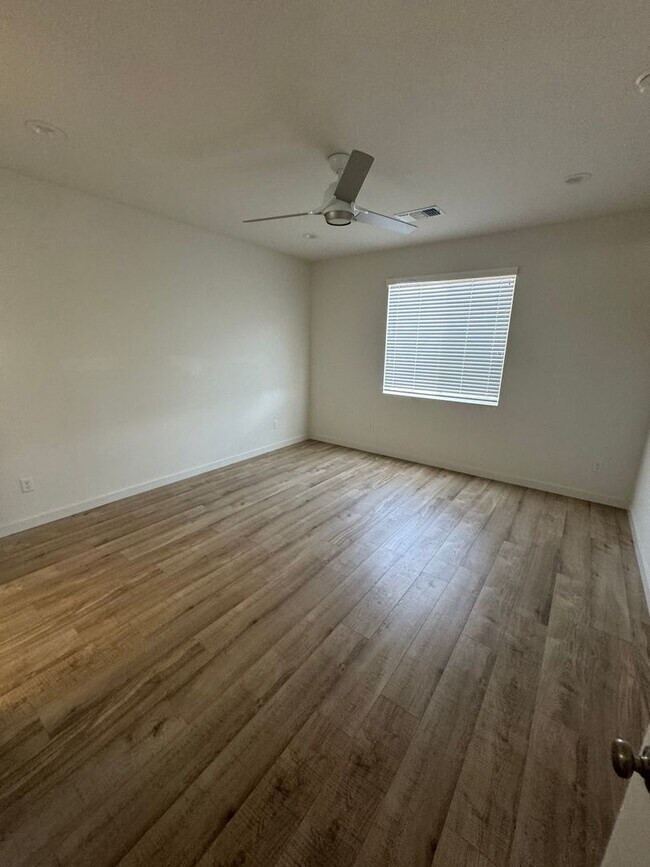 Building Photo - Your new home is here! Enjoy the charm of ...