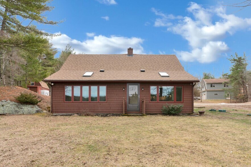 Building Photo - 6 Patten's Ln