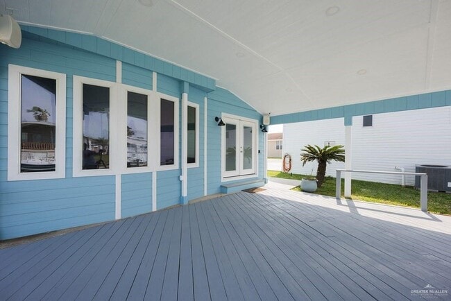 Building Photo - 40 Abalone Cir