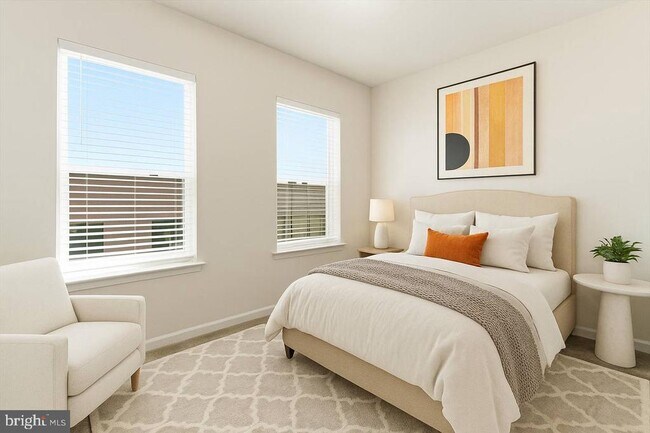 Building Photo - 4 Barton Ave