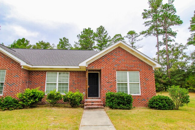 Primary Photo - 1401 Crossway Cottages Ln