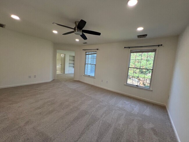 Building Photo - 3025 Windy Knoll Ct