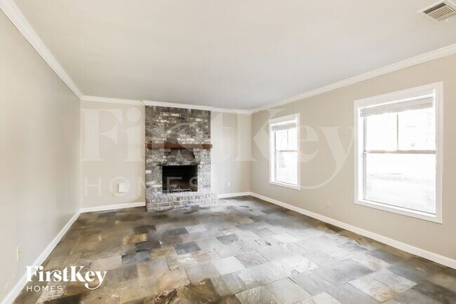 Building Photo - 3214 Sycamore Springs Dr