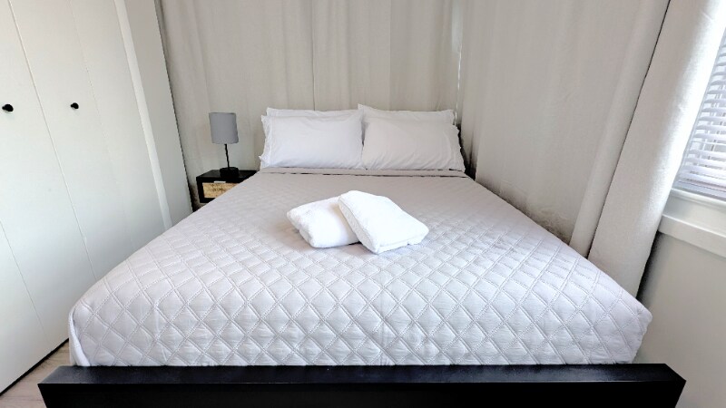 Building Photo - 352 Jackson St