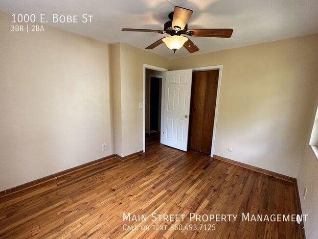 Building Photo - 1000 E Bobe St